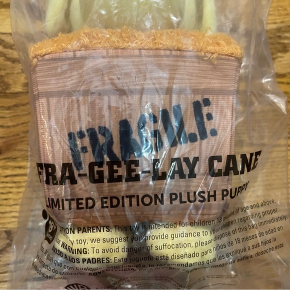 Raising Cane’s Fra-Gee-Lay Cane Ltd Ed Plush 2025 Dog ~ A Christmas Story - Picture 11 of 16